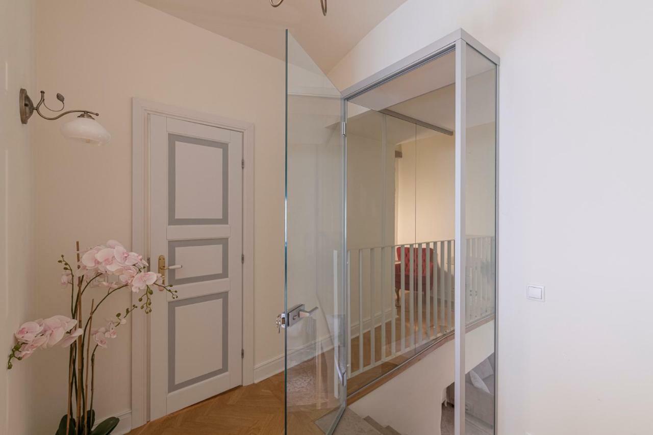 Tallinn Housing 2 Bdr 2 Bathroom With Sauna At Carl Engel Luxury House 외부 사진