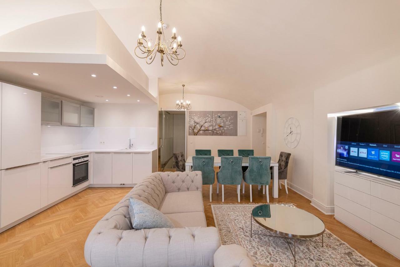 Tallinn Housing 2 Bdr 2 Bathroom With Sauna At Carl Engel Luxury House 외부 사진