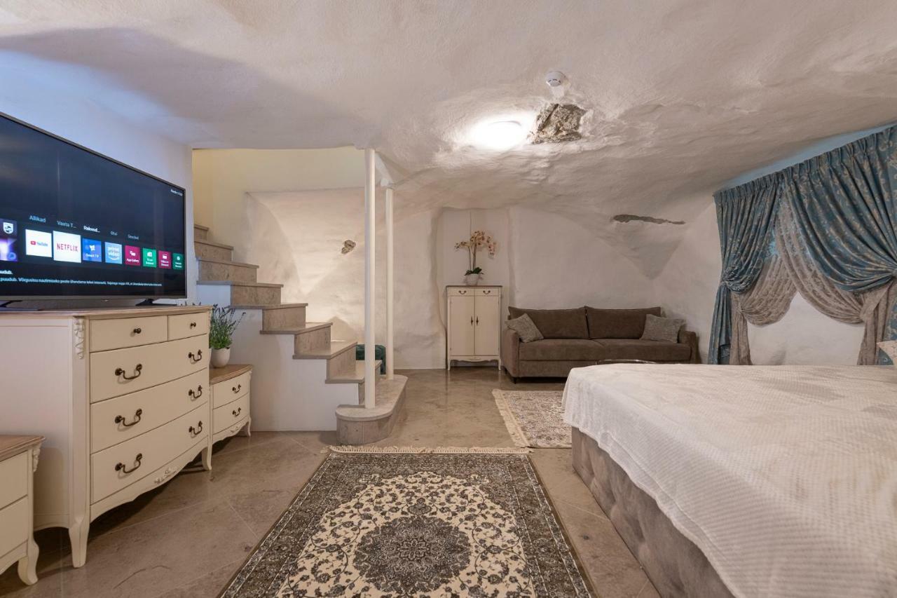 Tallinn Housing 2 Bdr 2 Bathroom With Sauna At Carl Engel Luxury House 외부 사진