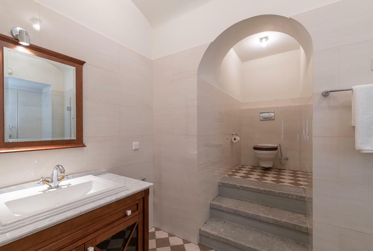 Tallinn Housing 2 Bdr 2 Bathroom With Sauna At Carl Engel Luxury House 외부 사진